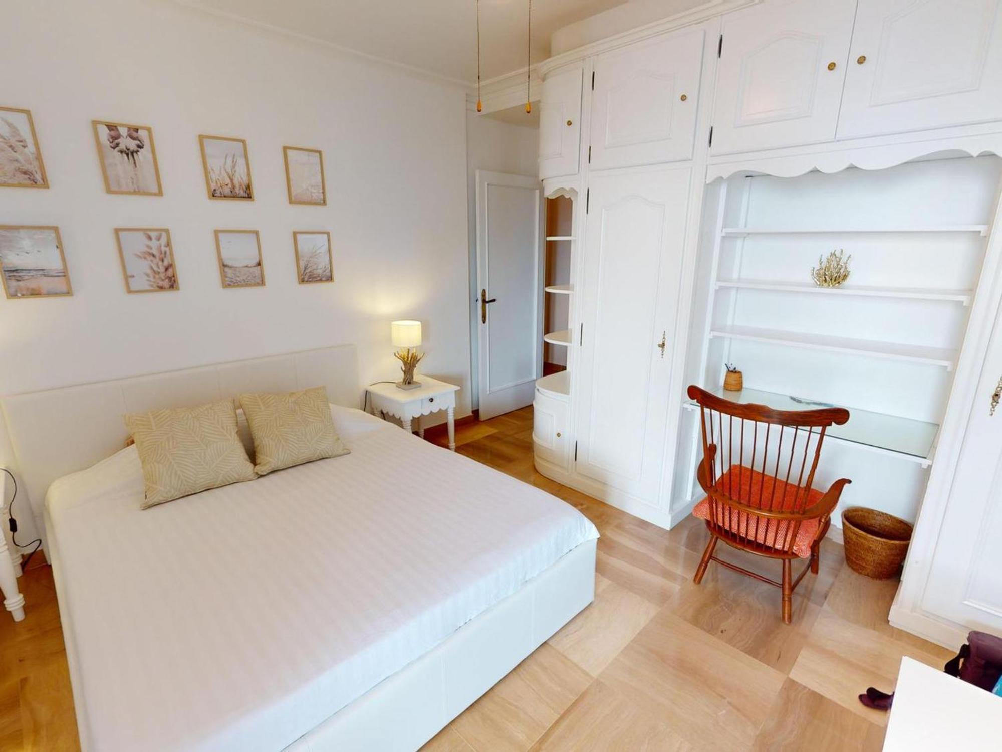 Superbe 4p Renove Climatise Avec Terrasse Proche Et Centre - Fr-1-196-359 Menton